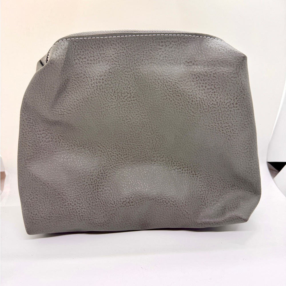 Steve Madden Gray Faux Leather Zip Pouch Makeup Bag 11 x 8